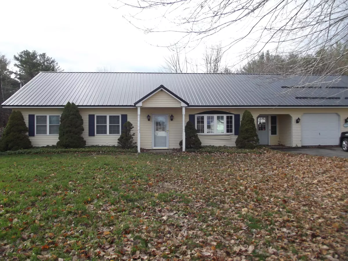 Newport, ME 04953,336 Williams RD