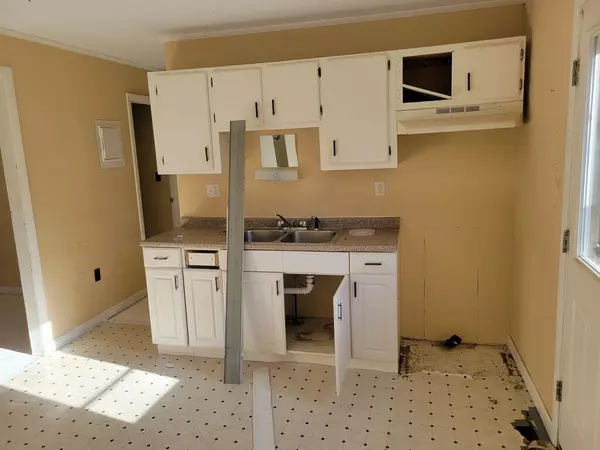 Millinocket, ME 04462,81 Wassau ST