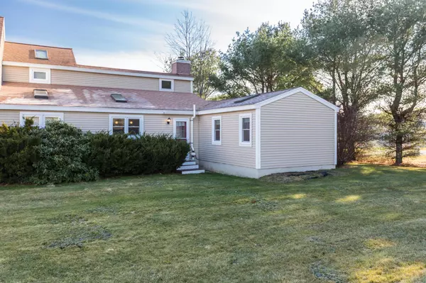 North Berwick, ME 03906,9 Riverview DR #D