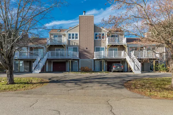 North Berwick, ME 03906,9 Riverview DR #D