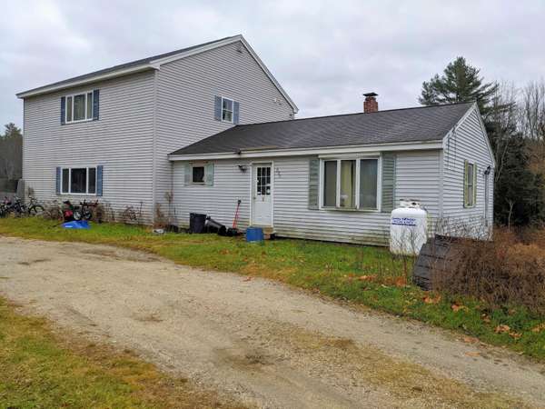 825 Hallowell RD, Pownal, ME 04069