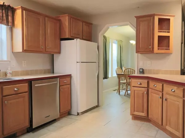 Greenbush, ME 04418,244 Military RD