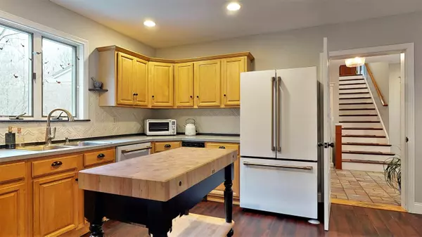 North Yarmouth, ME 04097,376 W Pownal RD