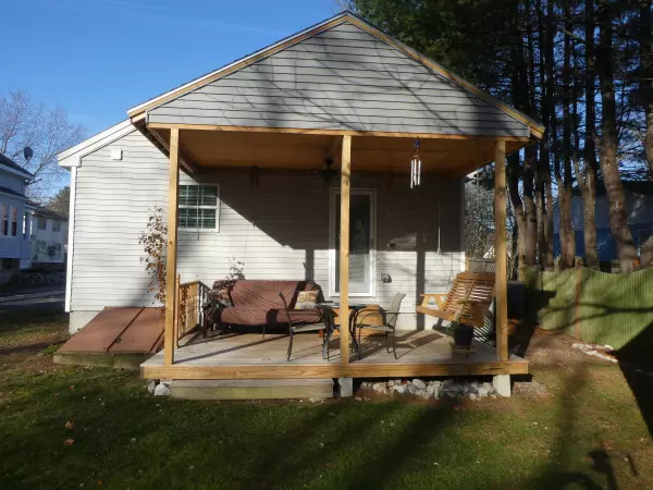 Westbrook, ME 04092,369 Bridge ST