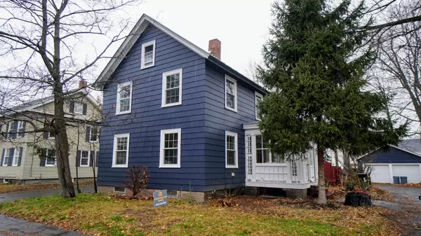 15 Park ST, Waterville, ME 04901