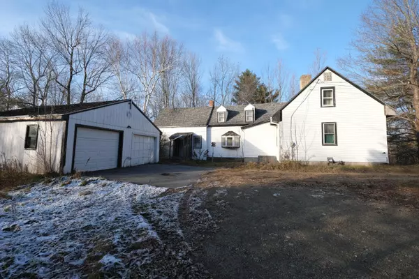 Pittston, ME 04345,639 Wiscasset RD