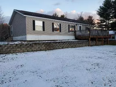 641 Main RD, Greenbush, ME 04418