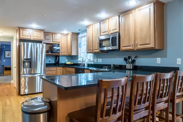 Topsham, ME 04086,15 Old Farm RD