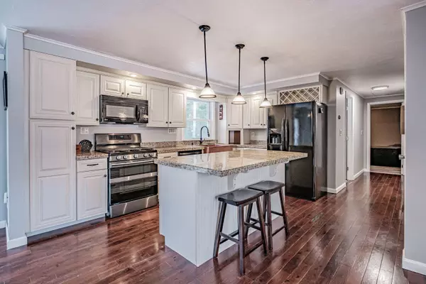 Livermore Falls, ME 04254,18 Brookside AVE