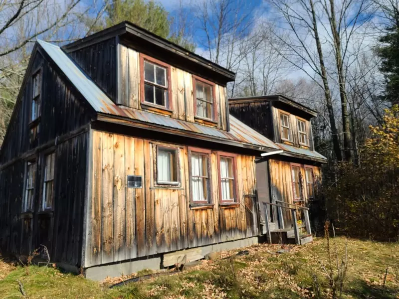 177 Mountain RD, Buckfield, ME 04022