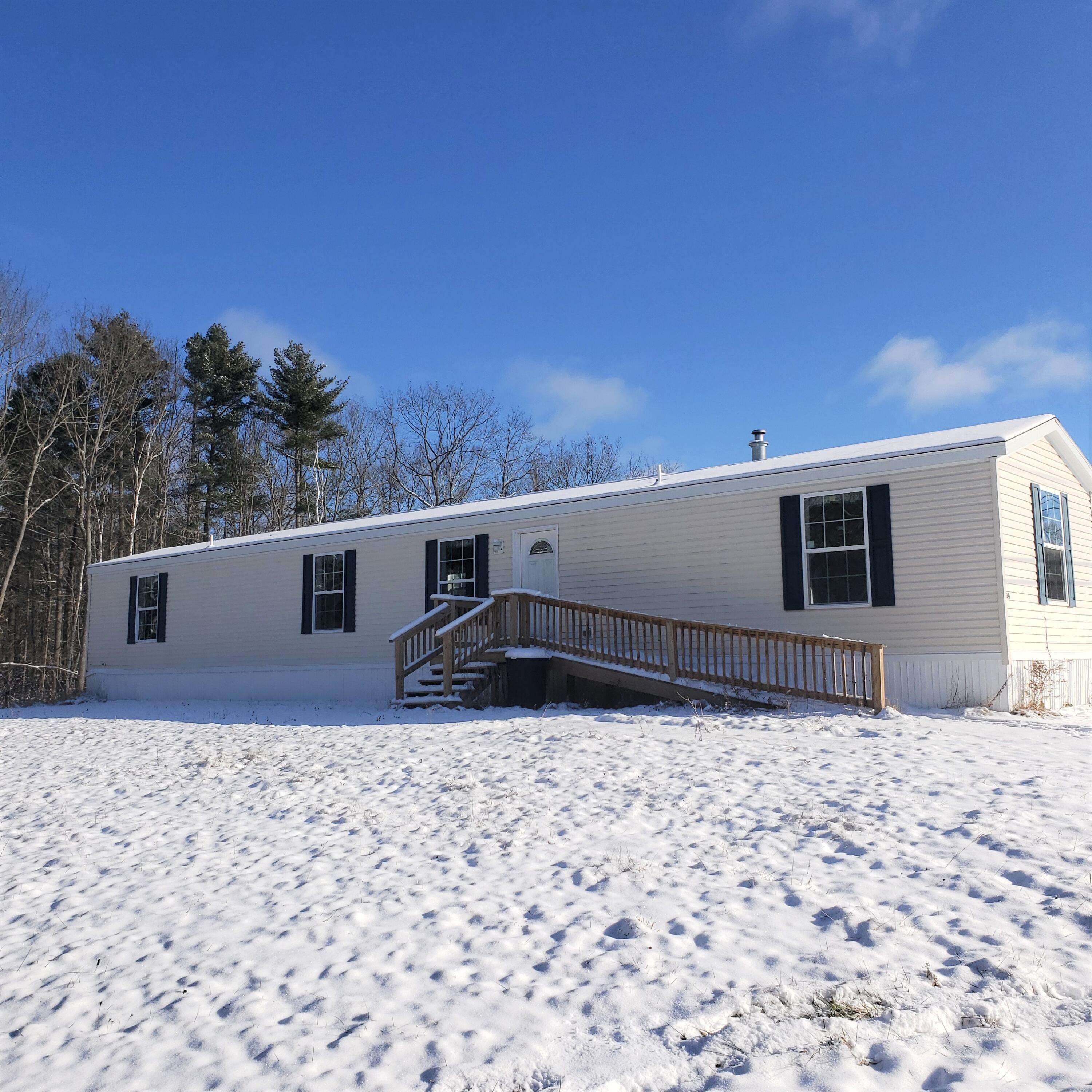 1343 Ohio Street Trlr 34, Bangor, ME 04401