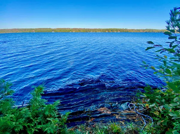 Sidney, ME 04330,40 Heather LN