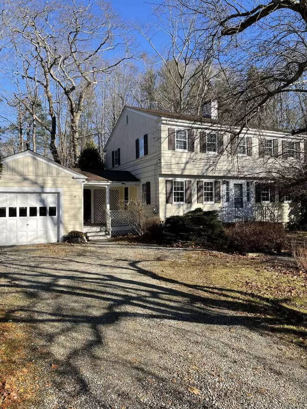 5 Park ST, Freeport, ME 04032