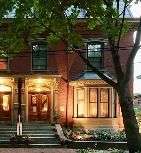 Portland, ME 04102,46 Carleton ST