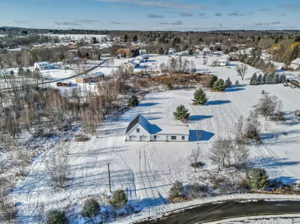 Sidney, ME 04330,27 Sunset RDG