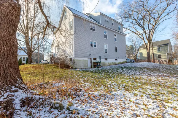 Westbrook, ME 04092,25 Cole ST #2
