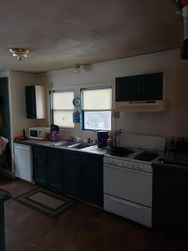 Westport Island, ME 04578,368 Main RD