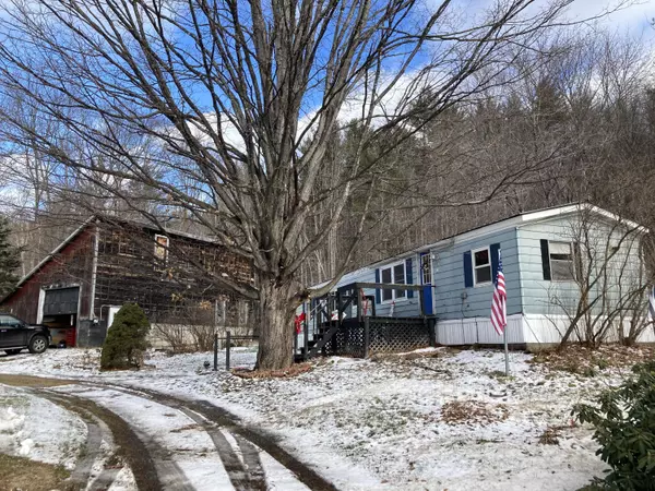 Wilton, ME 04294,15 Welch RD