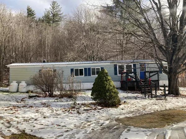 Wilton, ME 04294,15 Welch RD