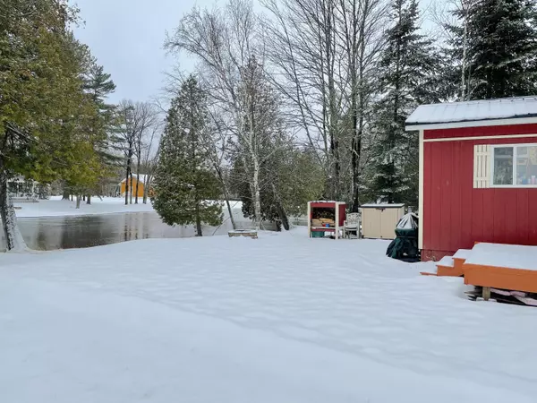 Sinclair, ME 04779,272 Thoroughfare RD