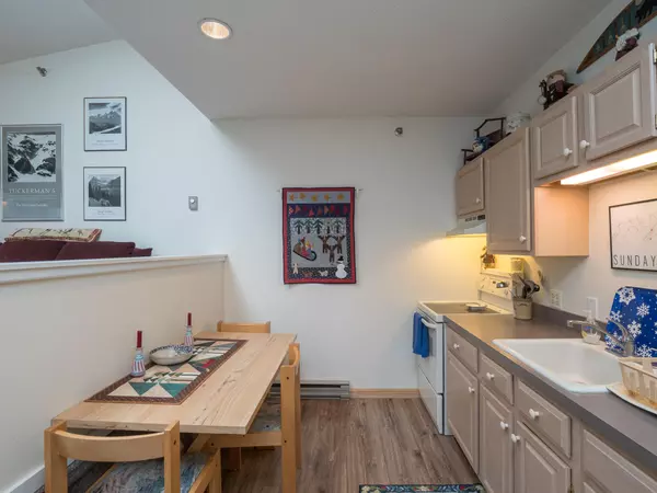 Newry, ME 04261,8 Cascades DR #C1