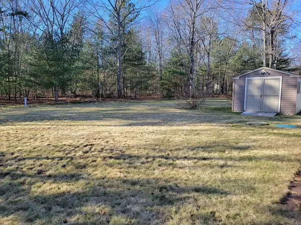 Lyman, ME 04002,37 Candlewood DR