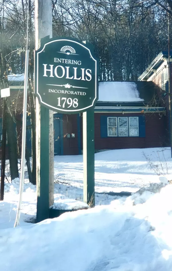 Hollis, ME 04042,599 Plains RD