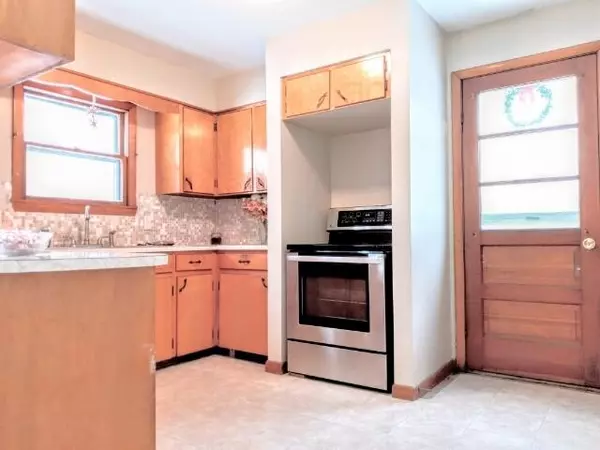 Livermore Falls, ME 04254,435 Fayette RD