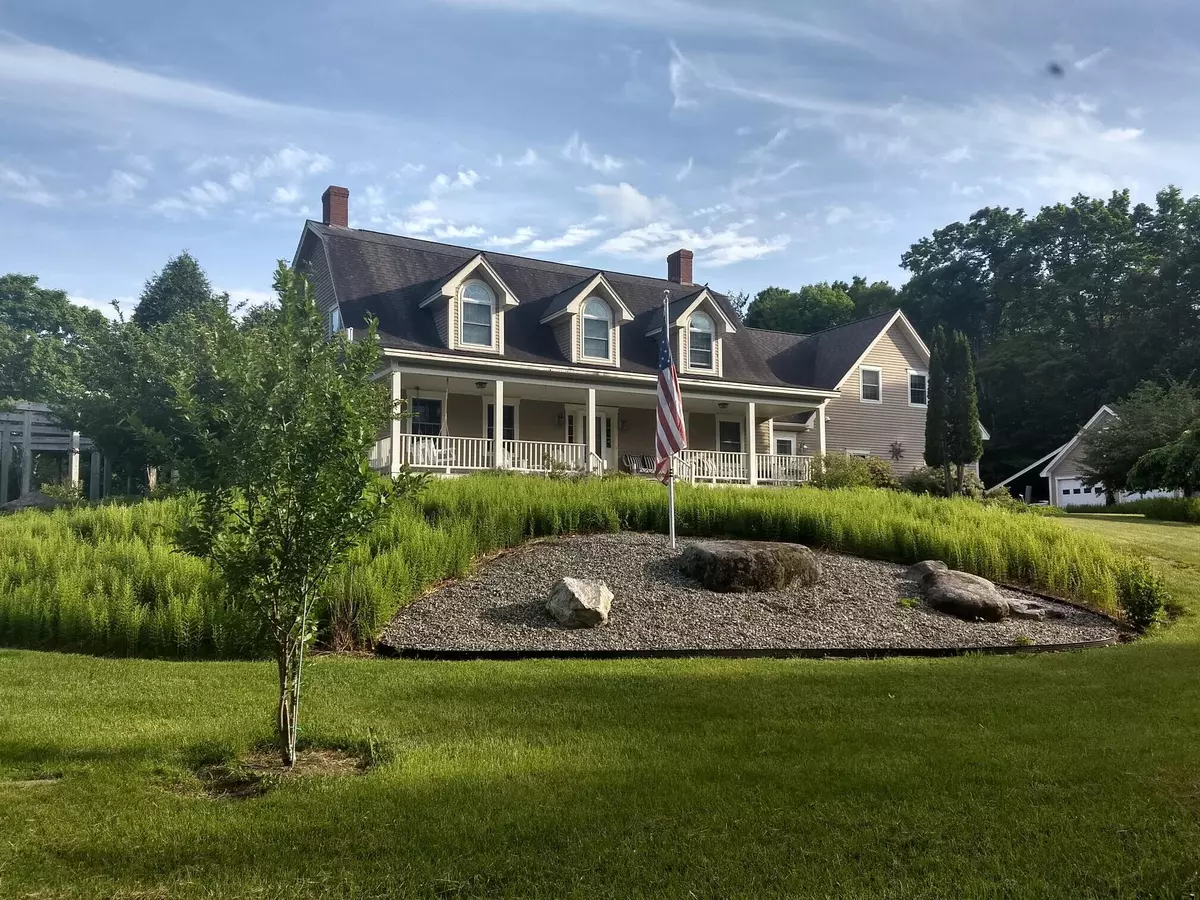 Wilton, ME 04294,203 Route 133