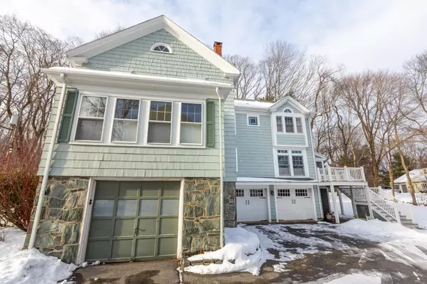 South Portland, ME 04106,81 Adelbert ST