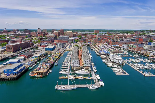 602 Chandlers Wharf #602, Portland, ME 04101