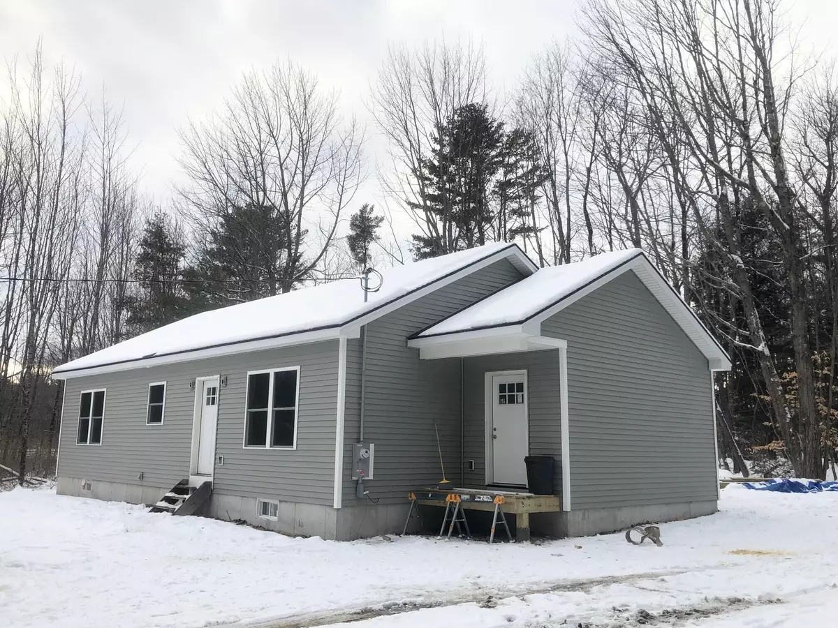 Richmond, ME 04357,82 Plummer RD