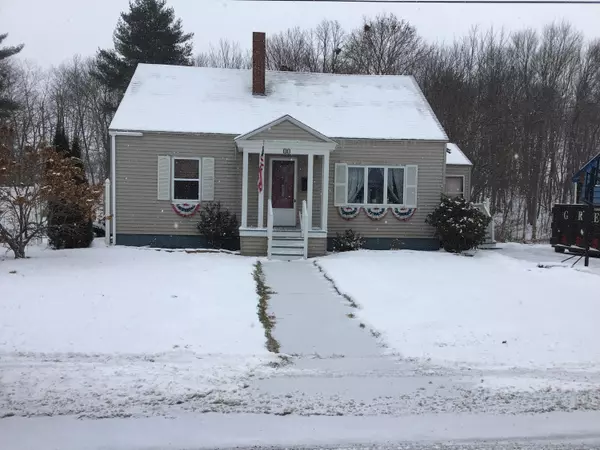 35 Central AVE, Waterville, ME 04901