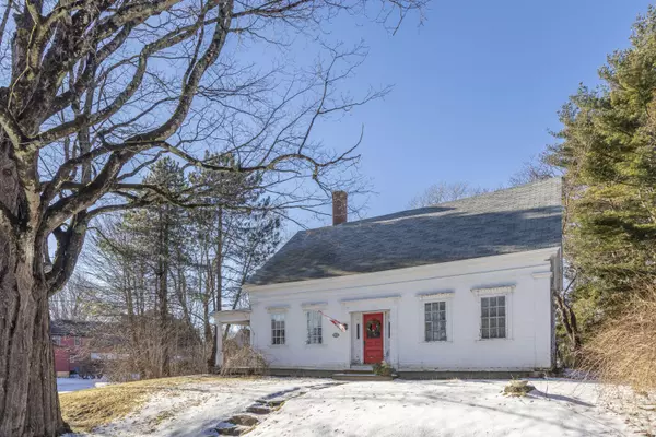 Thomaston, ME 04861,39 Knox ST