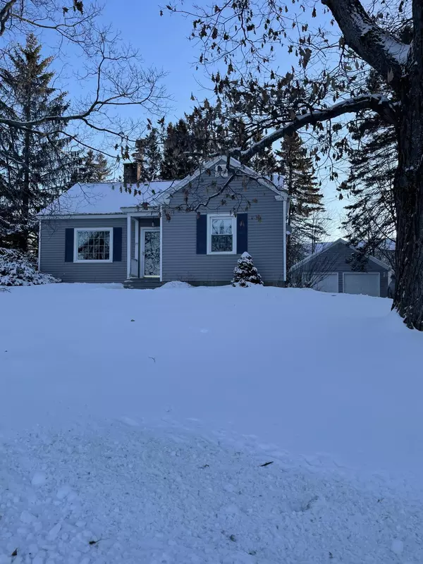 77 Barton ST, Presque Isle, ME 04769