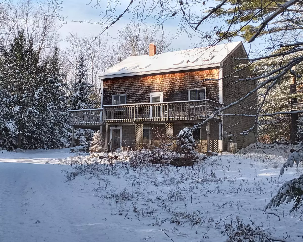 Newcastle, ME 04553,40 Forest RD