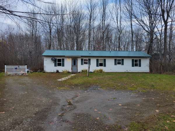 3+9 Shady LN, Brooks, ME 04921