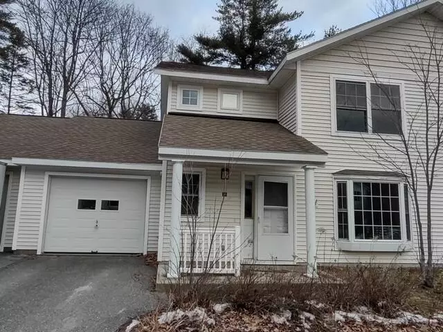 26 Starflower LN #26, Brunswick, ME 04011