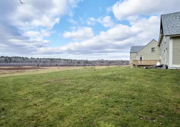 Waldoboro, ME 04572,600 Manktown RD