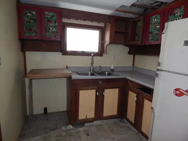 Norridgewock, ME 04957,135 Sandy River RD