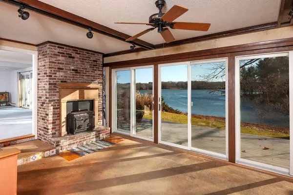 Kittery, ME 03904,13 Ox Point DR