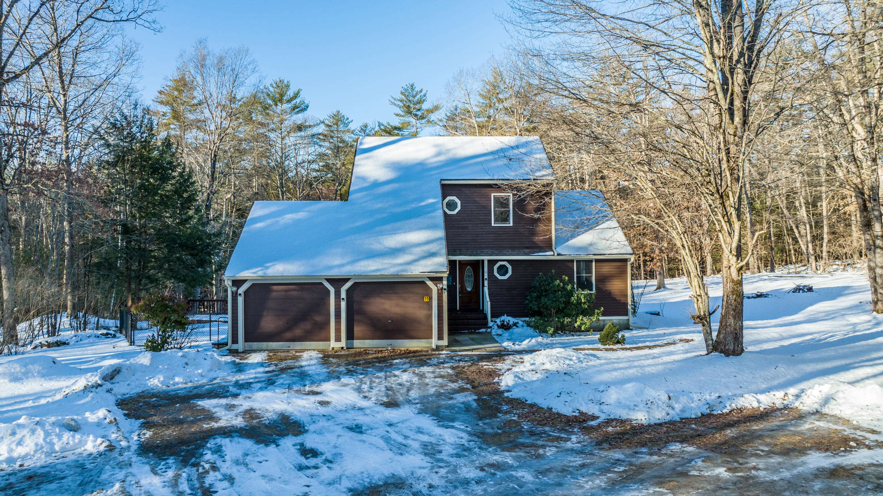 11 York Woods RD, South Berwick, ME 03908