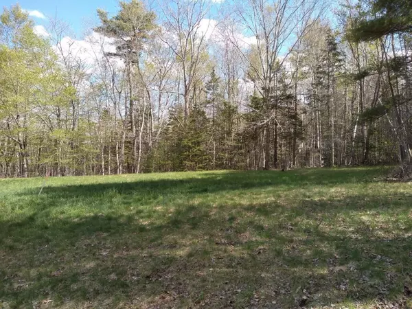 Rockport, ME 04856,3 Harvey Hill RD