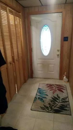 Mexico, ME 04257,143 Roxbury RD