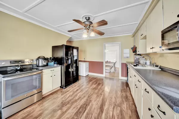 Waterville, ME 04901,36 King ST