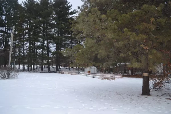 34 Morningside DR, Fryeburg, ME 04037