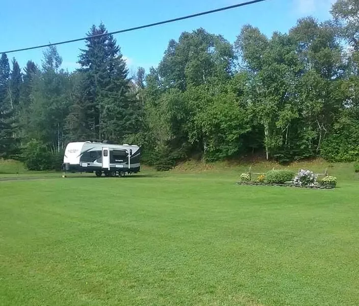 12 Lakeside LN, Eagle Lake, ME 04739