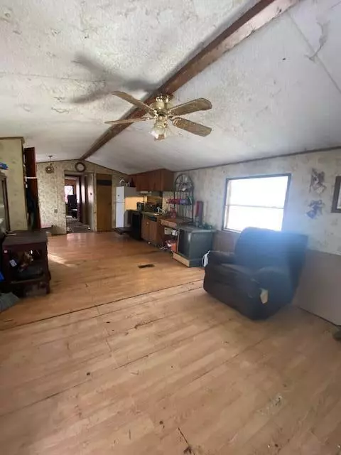 West Gardiner, ME 04345,33 Moose Hill RD