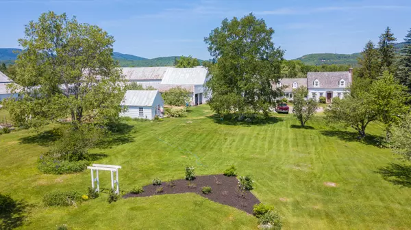 Kingfield, ME 04947,164 Main ST