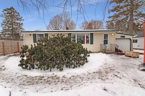 40 Wheelden HTS, Hampden, ME 04444
